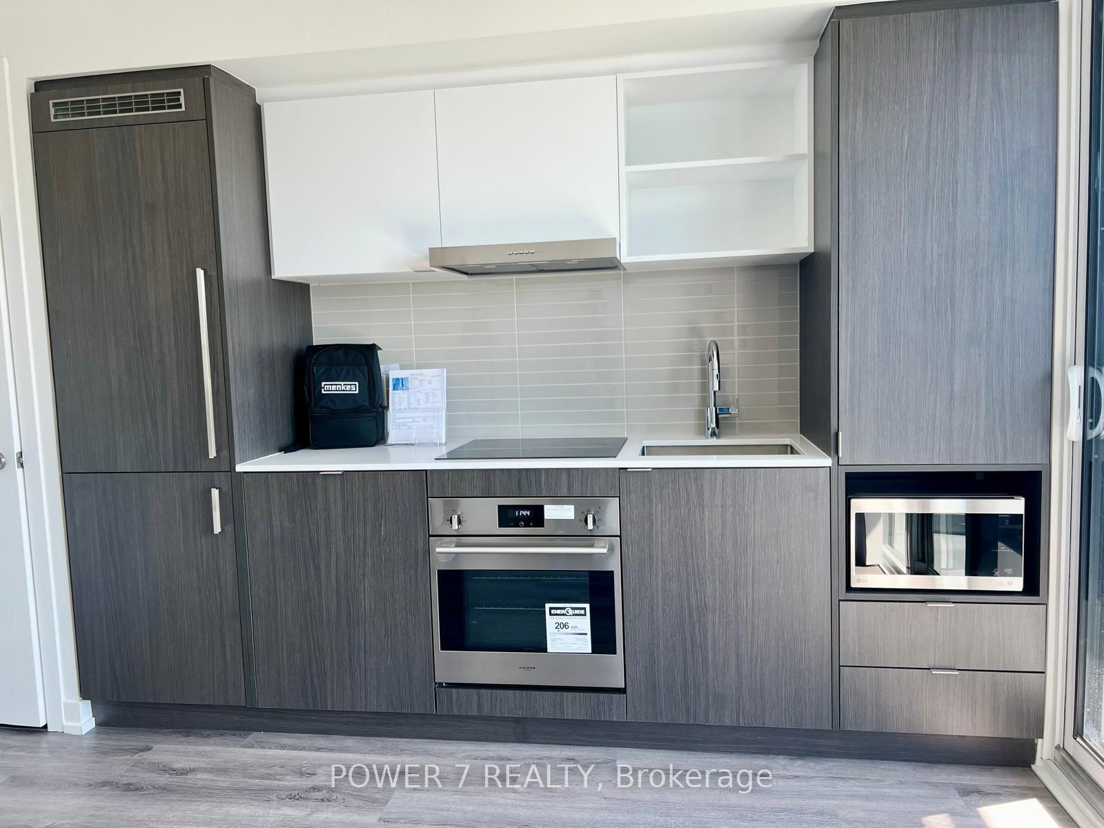 138 Downes Street, Unit 4110 - Photo 7