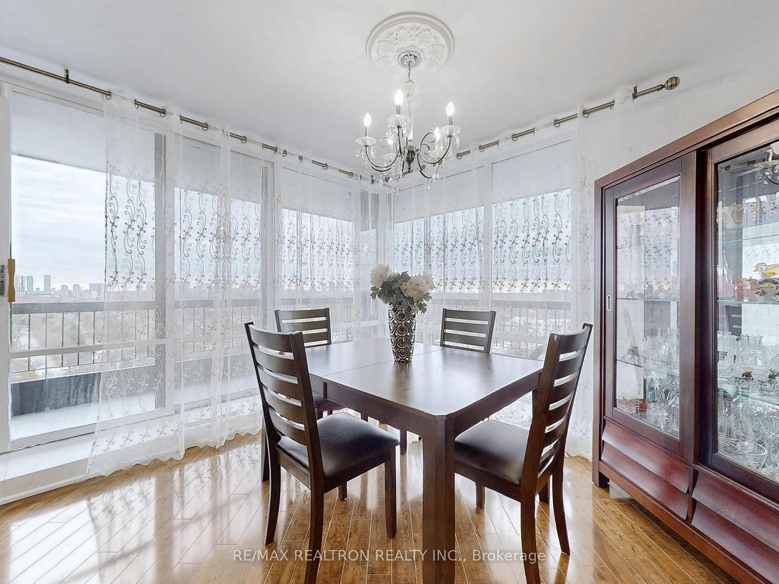 135 Antibes Drive, Unit 1706 - Photo 10