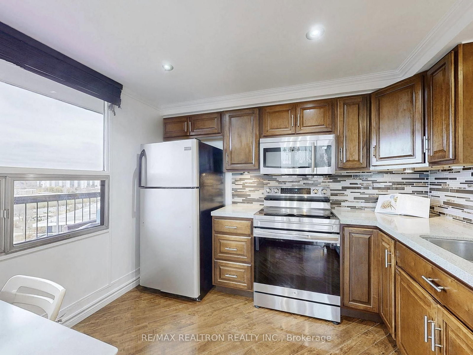 135 Antibes Drive, Unit 1706 - Photo 14