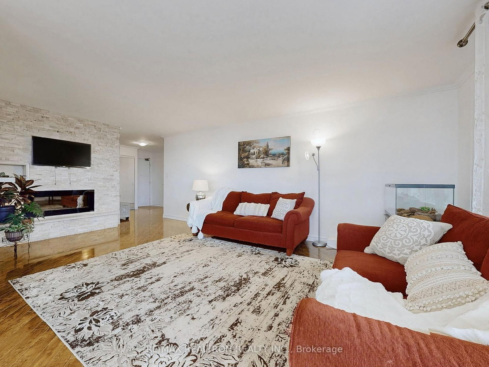 135 Antibes Drive, Unit 1706 - Photo 5