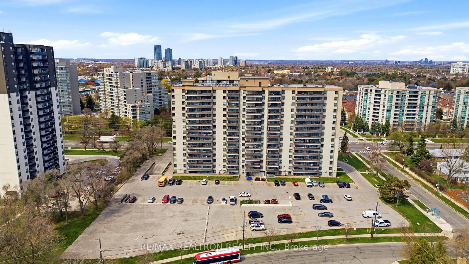 755 Steeles Avenue W, Unit 1201 - Photo 15