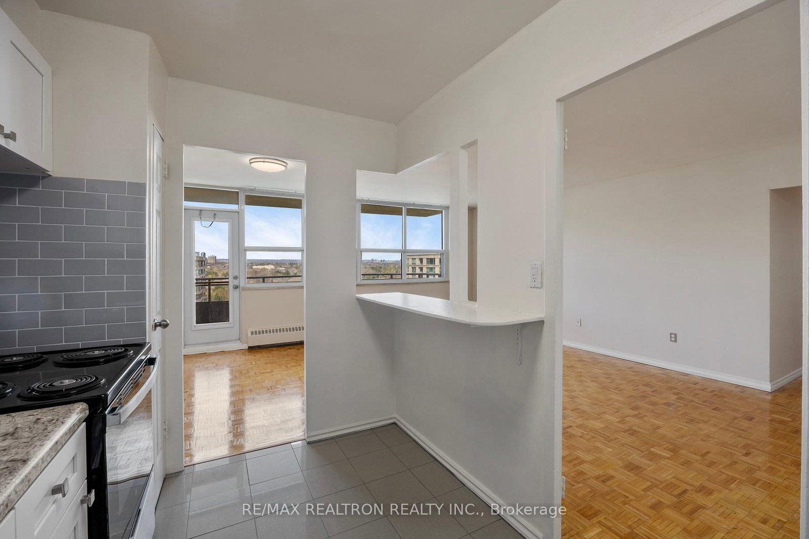 755 Steeles Avenue W, Unit 1201 - Photo 7