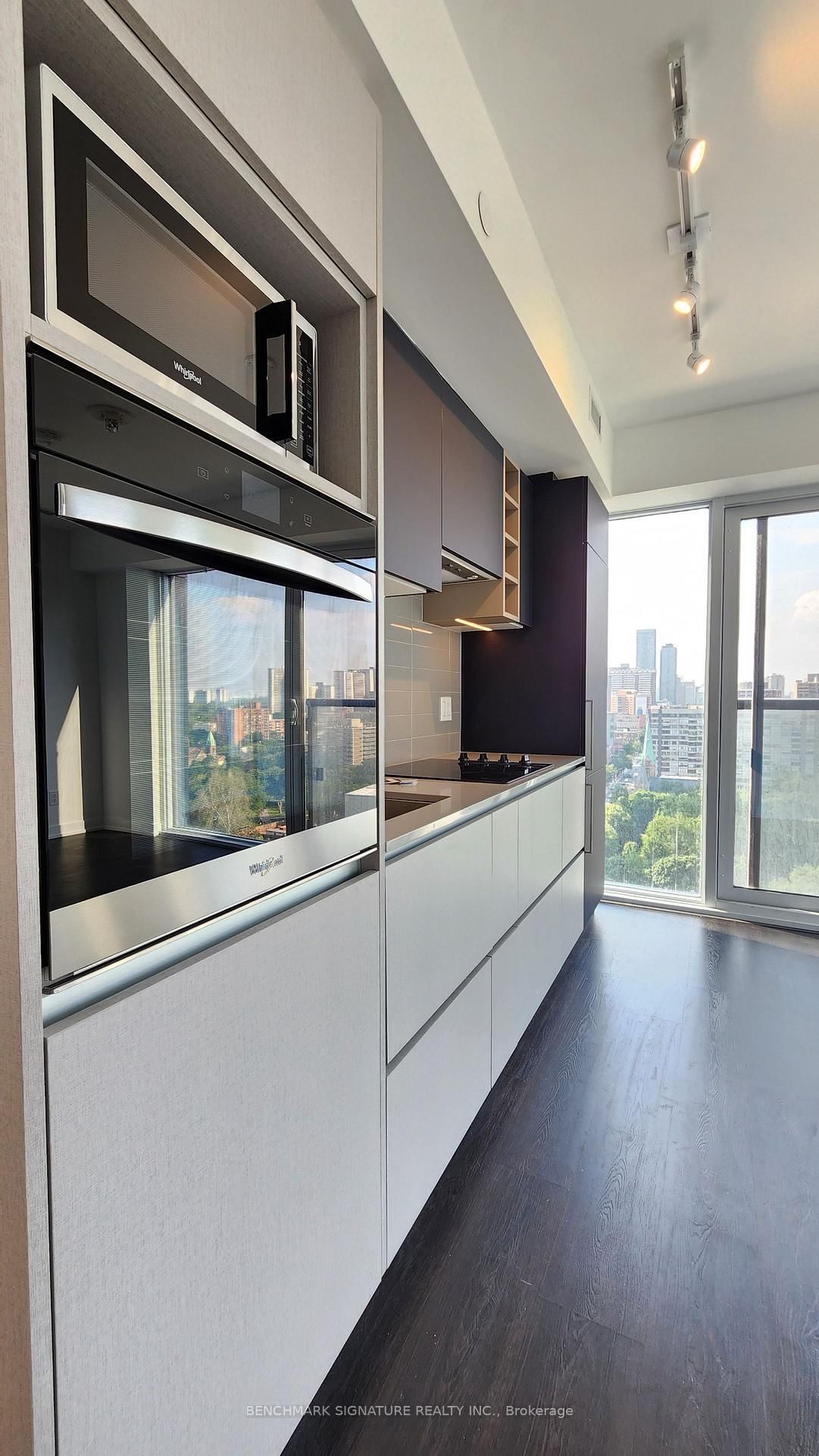 319 Jarvis Street, Unit 3010 - Photo 10