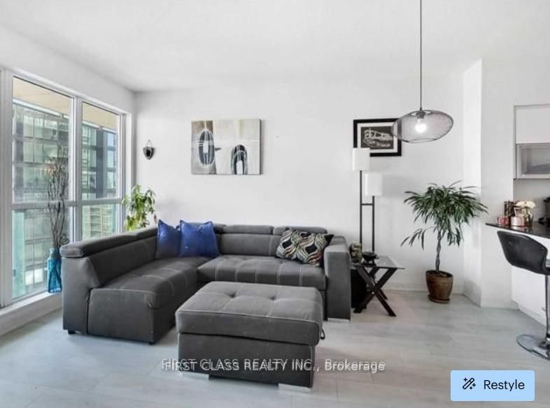150 East Liberty Street, Unit 2306 - Photo 14