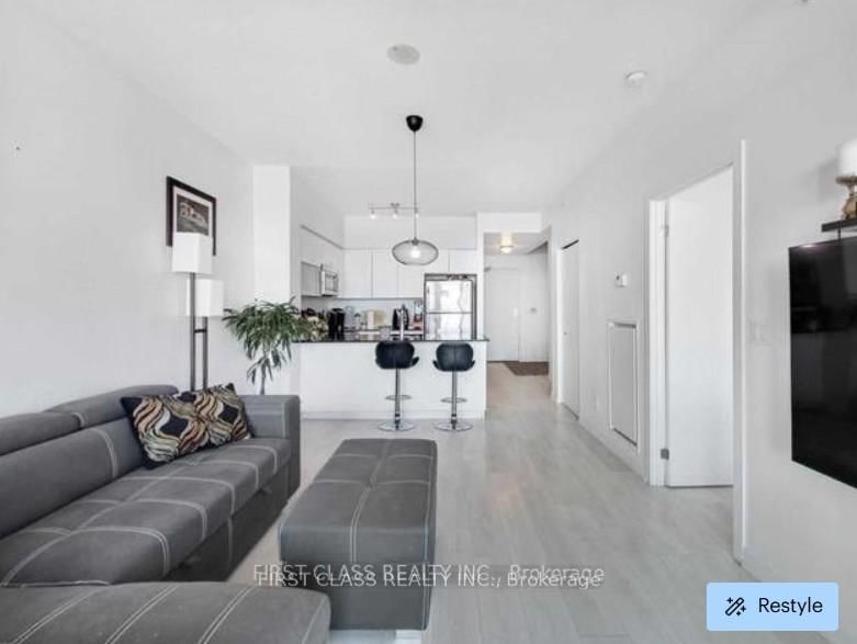 150 East Liberty Street, Unit 2306 - Photo 3