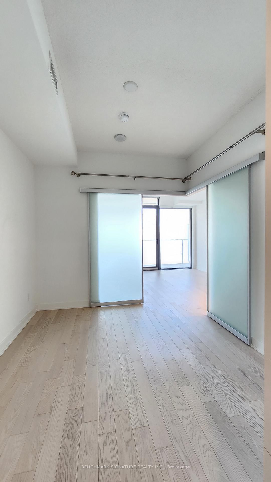 25 Richmond Street E, Unit 2914 - Photo 14