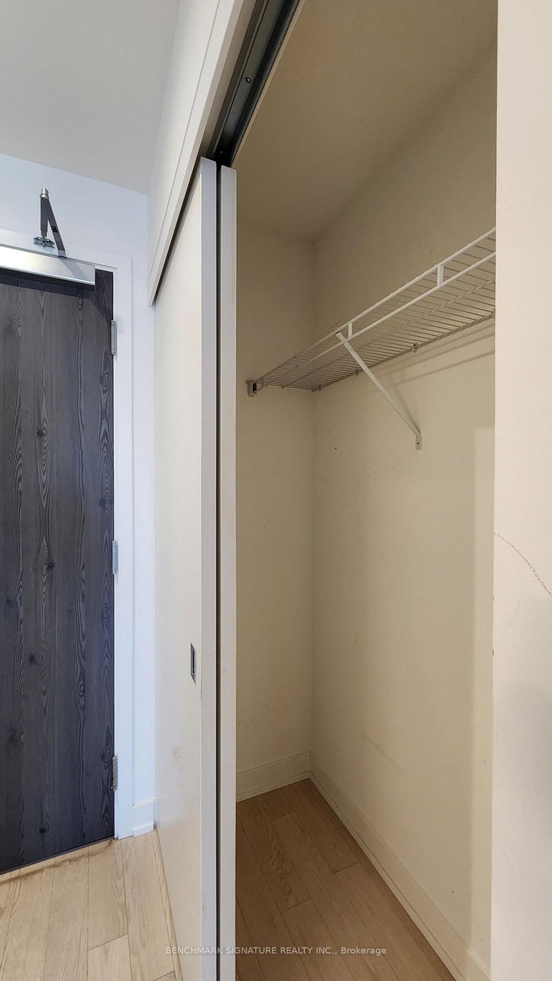 Room1