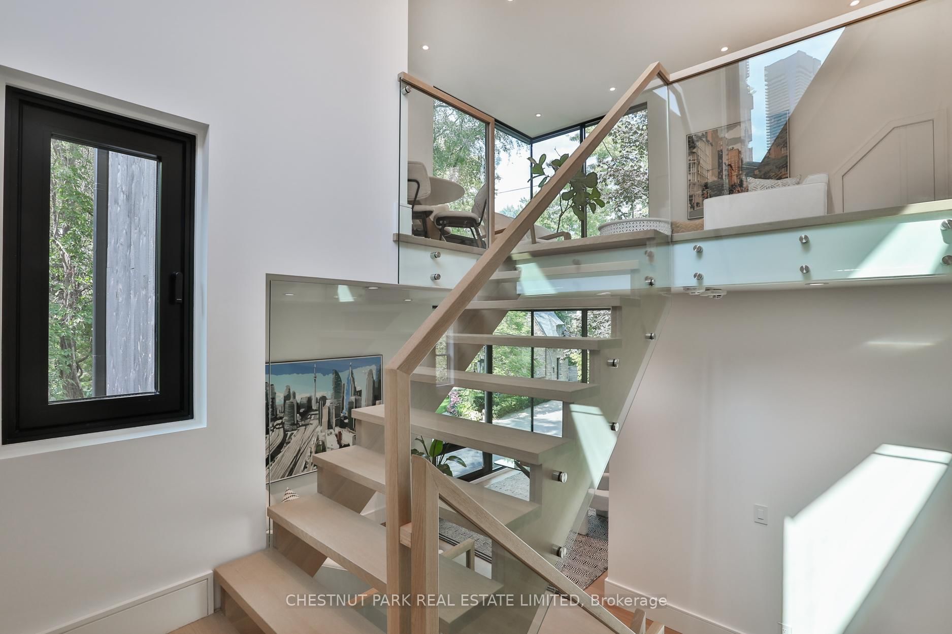 10 Rosedale Road