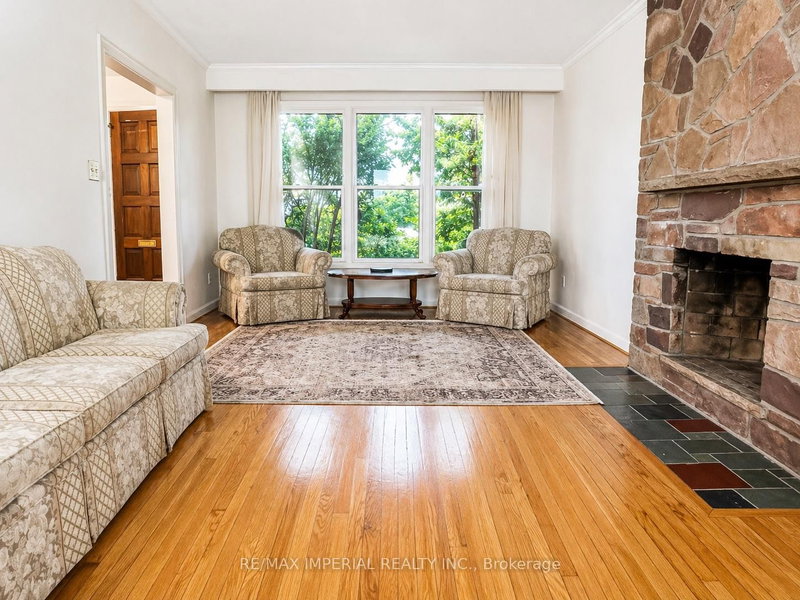 6 Prestwick Cres, Toronto, M2H 1M9 | Image 3