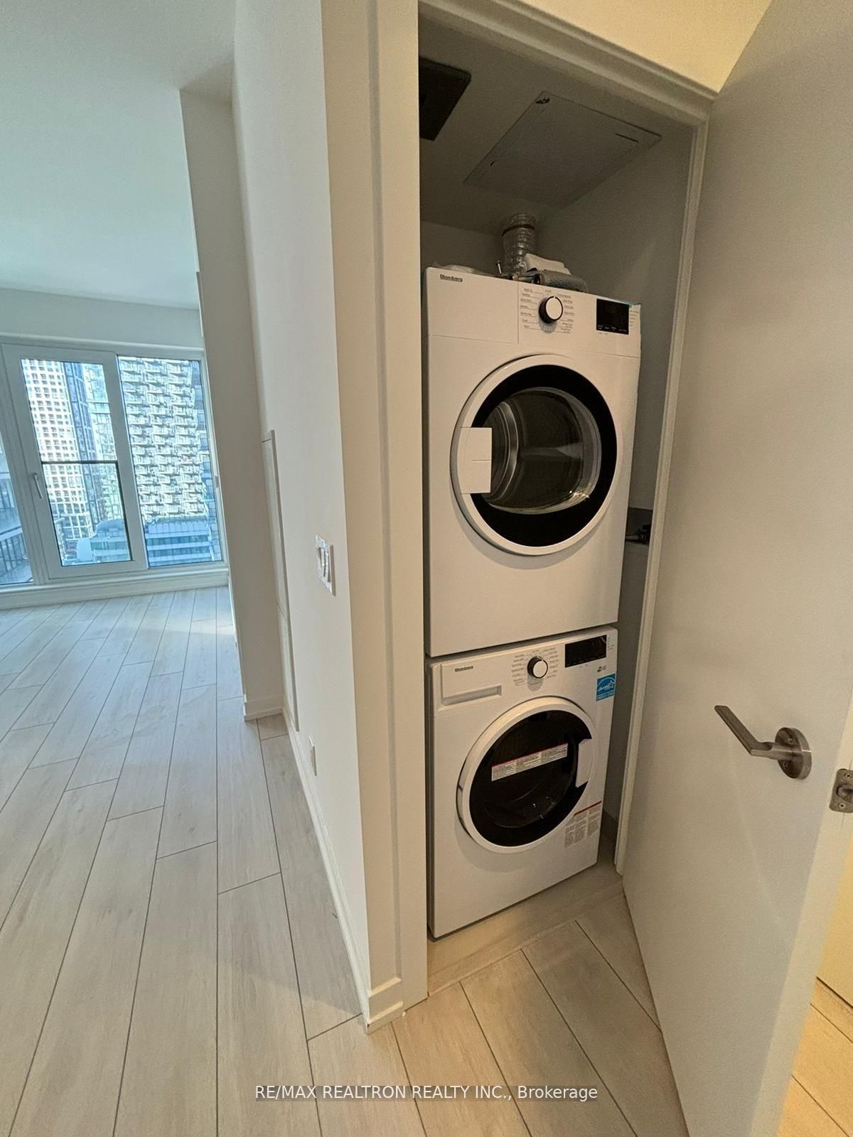 55 Mercer Street, Unit 2608 - Photo 10