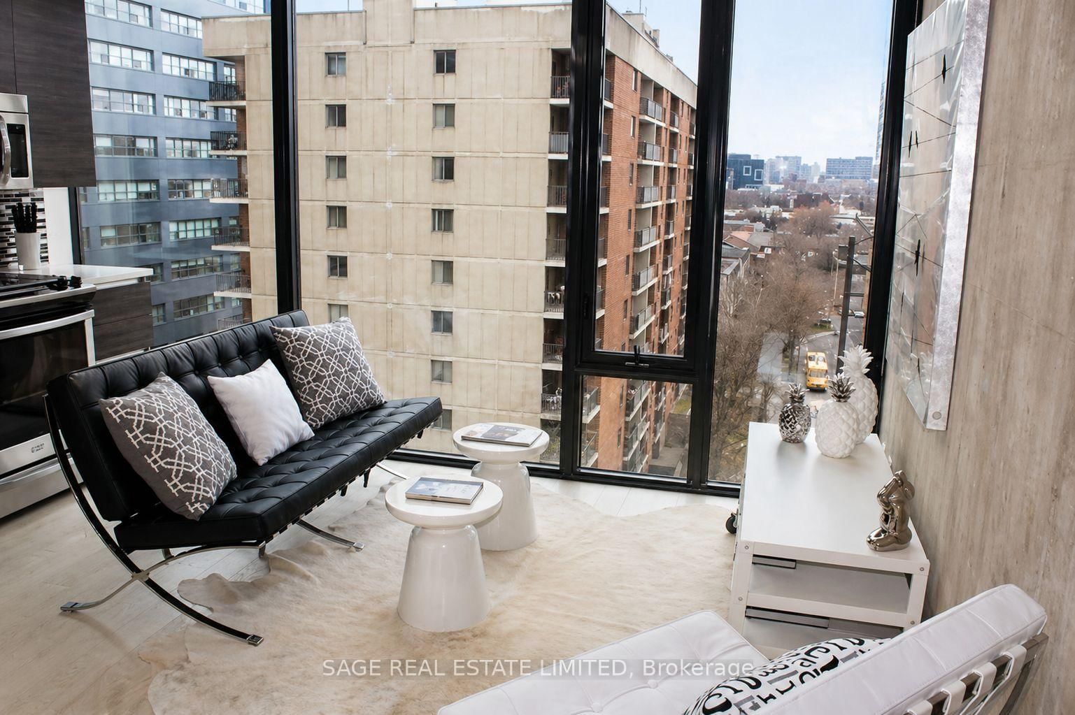 111 Bathurst Street, Unit 706 - Photo 2