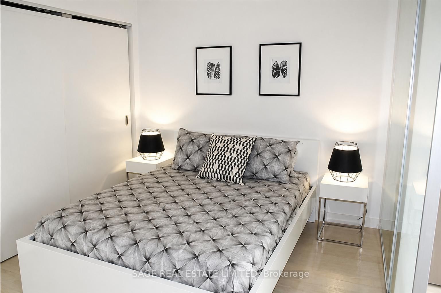 111 Bathurst Street, Unit 706 - Photo 6