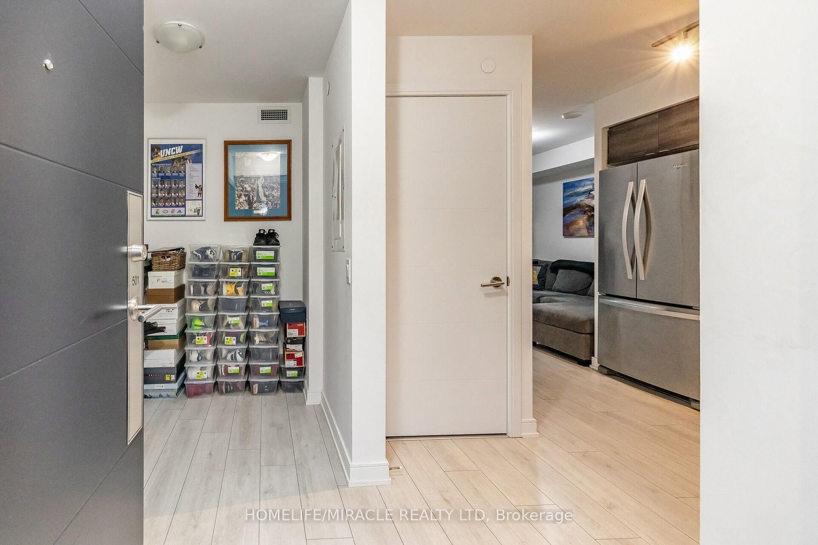 525 Adelaide Street W, Unit 501 - Photo 5