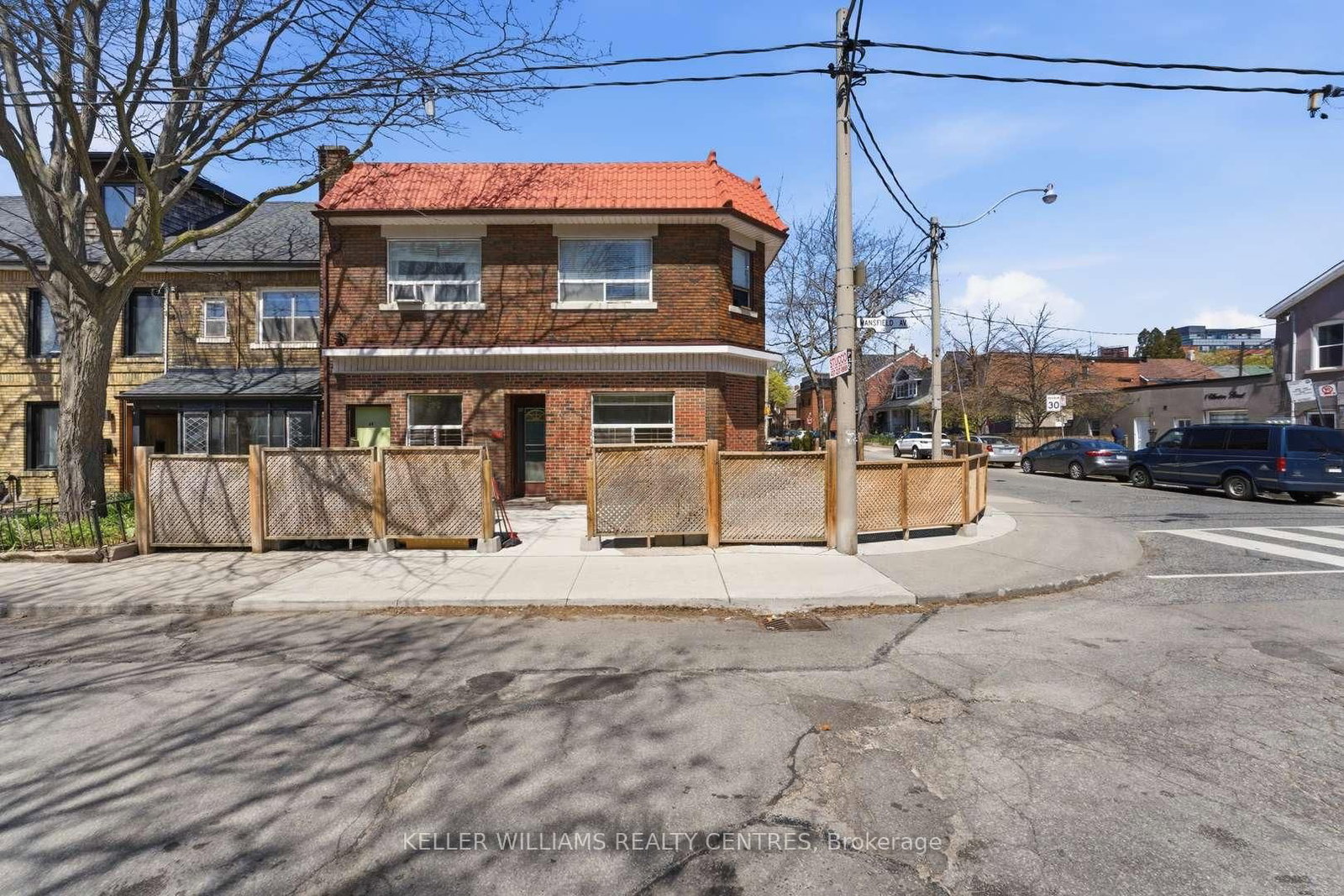 42 Mansfield Avenue - Photo 2