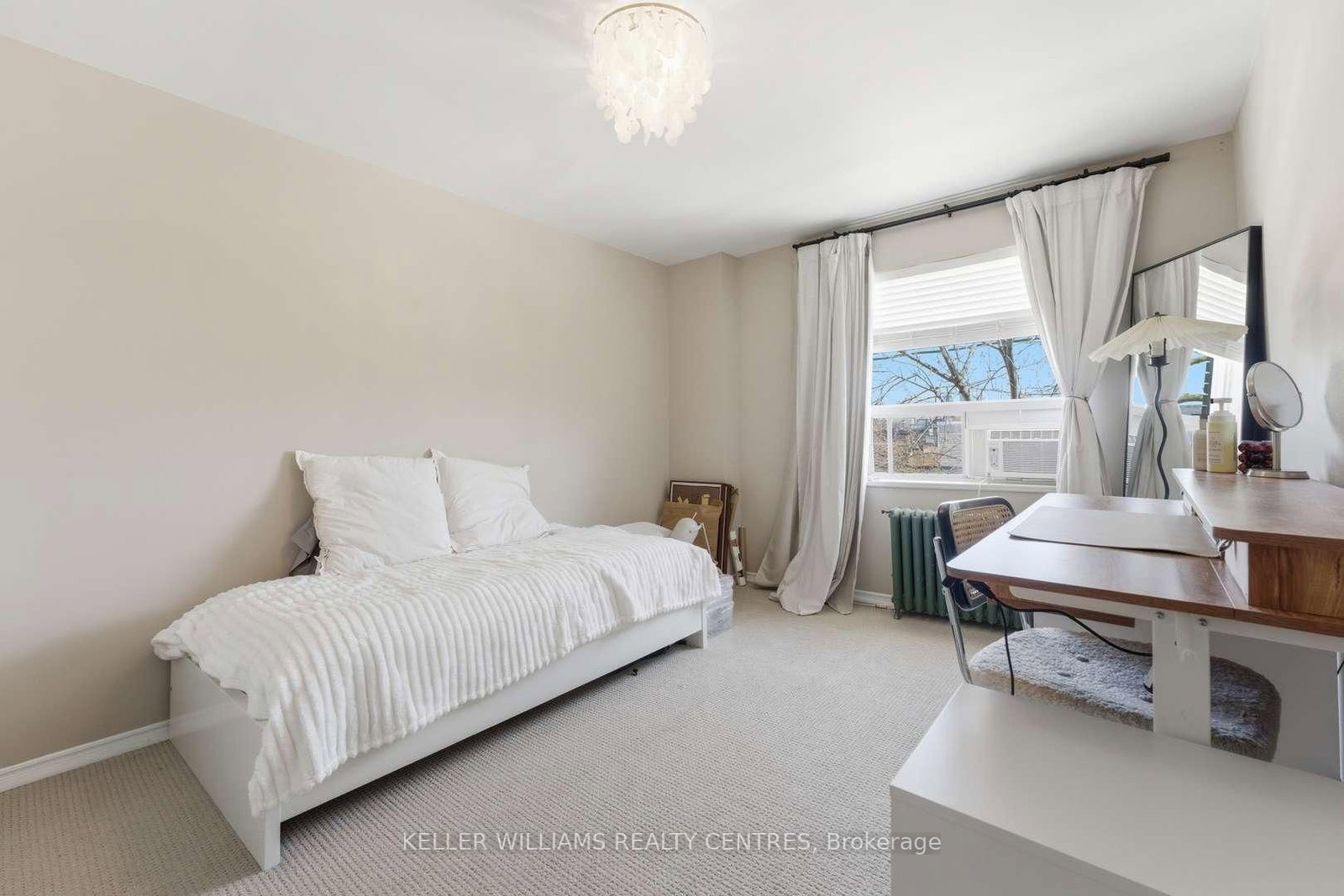 42 Mansfield Avenue - Photo 9