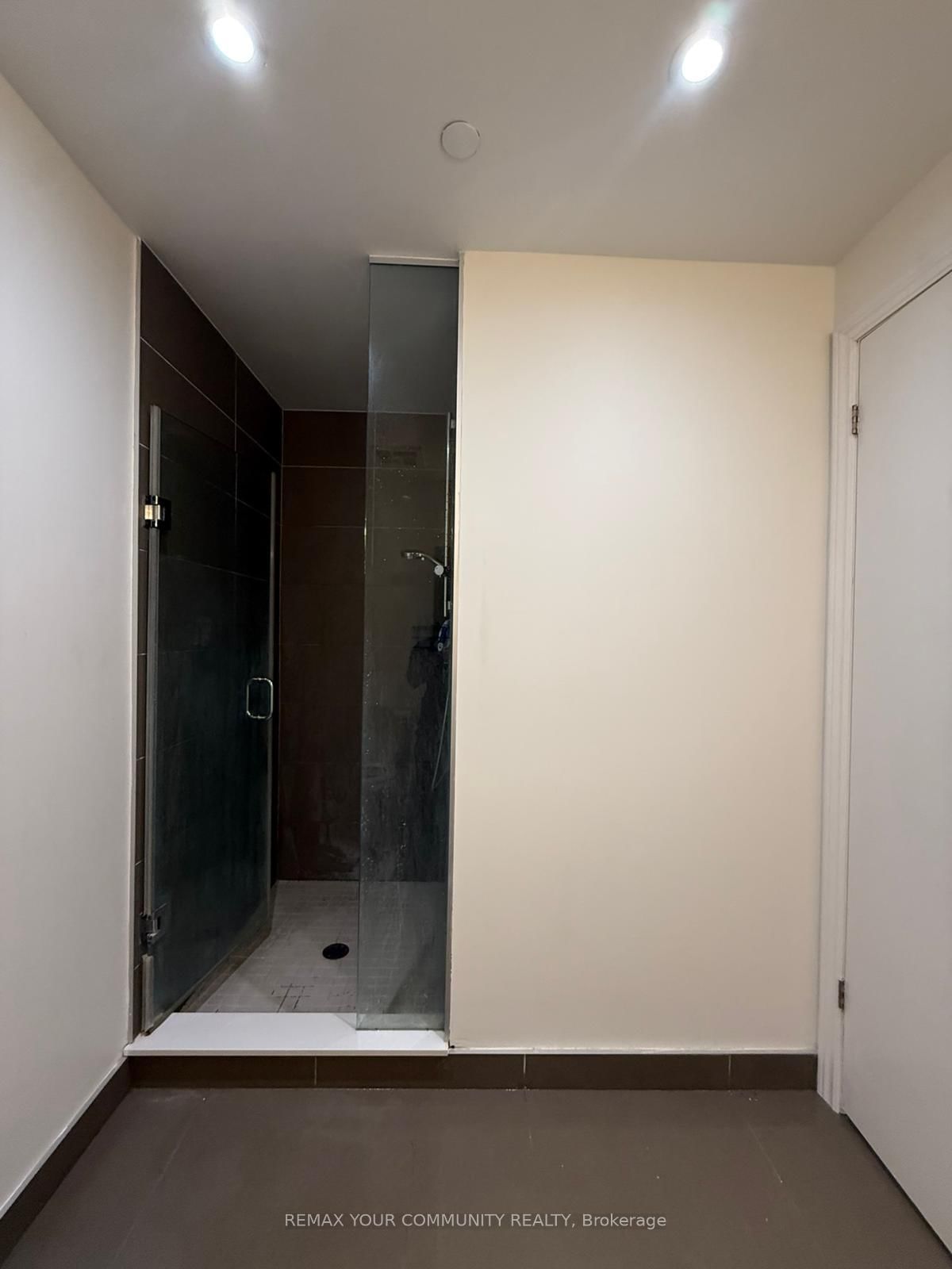 608 Richmond Street W, Unit 1008 - Photo 10
