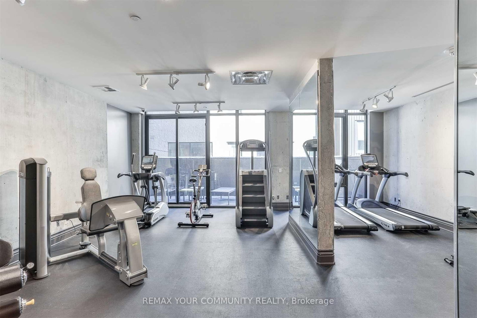 608 Richmond Street W, Unit 1008 - Photo 3