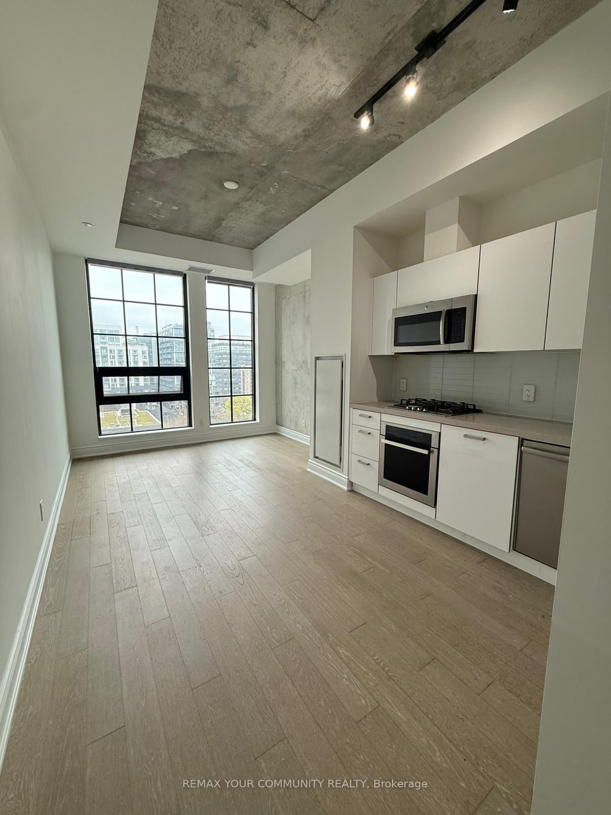 608 Richmond Street W, Unit 1008 - Photo 6