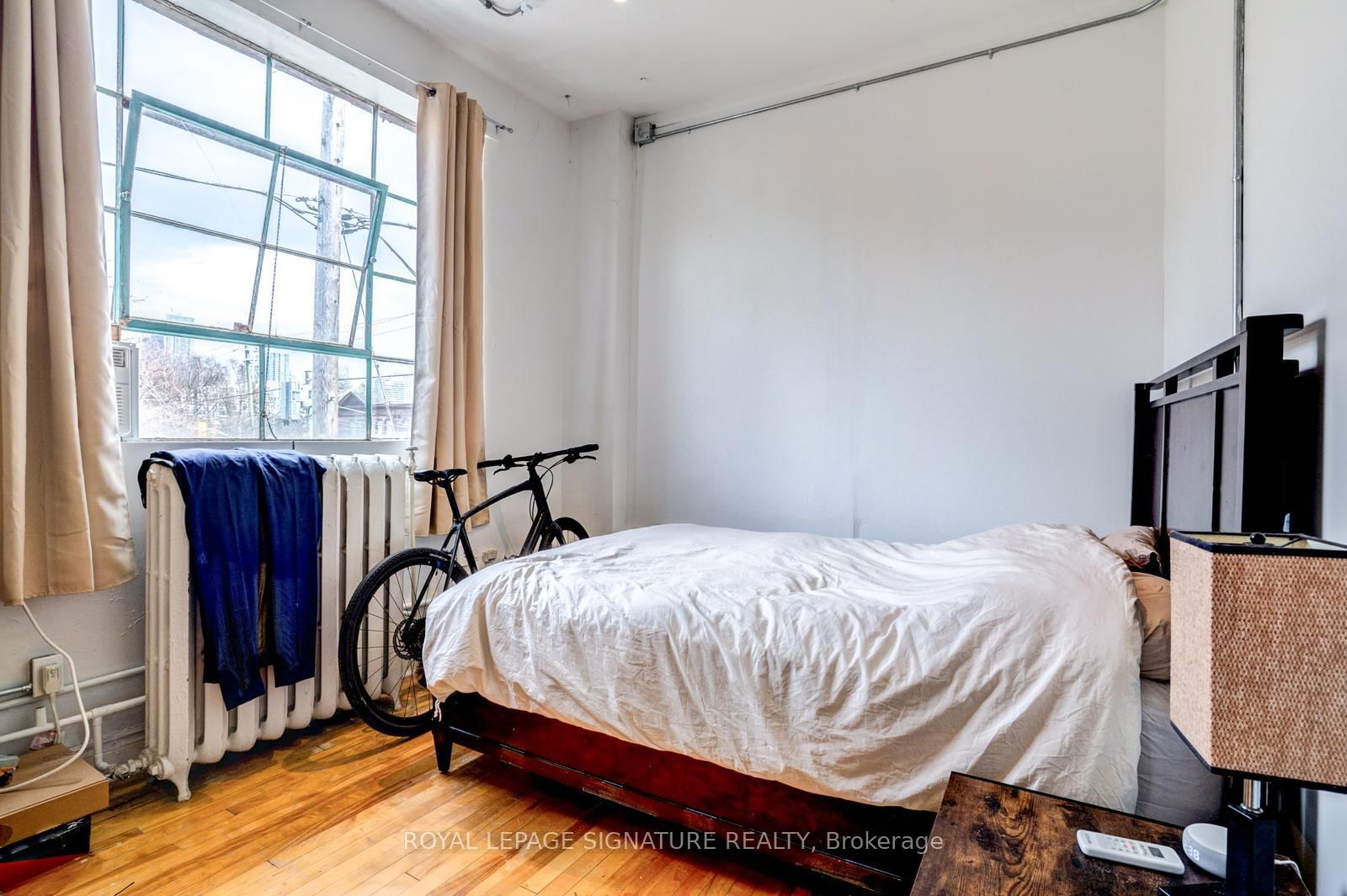 922 King Street W, Unit Unit A Upper - Photo 13