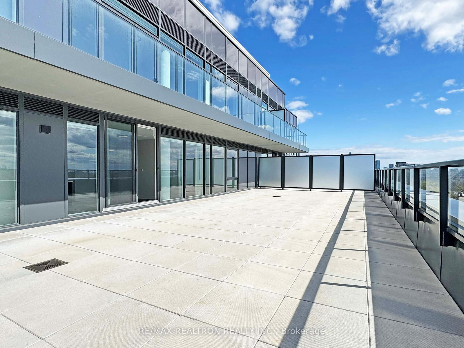 664 Spadina Avenue, Unit 1001 - Photo 17