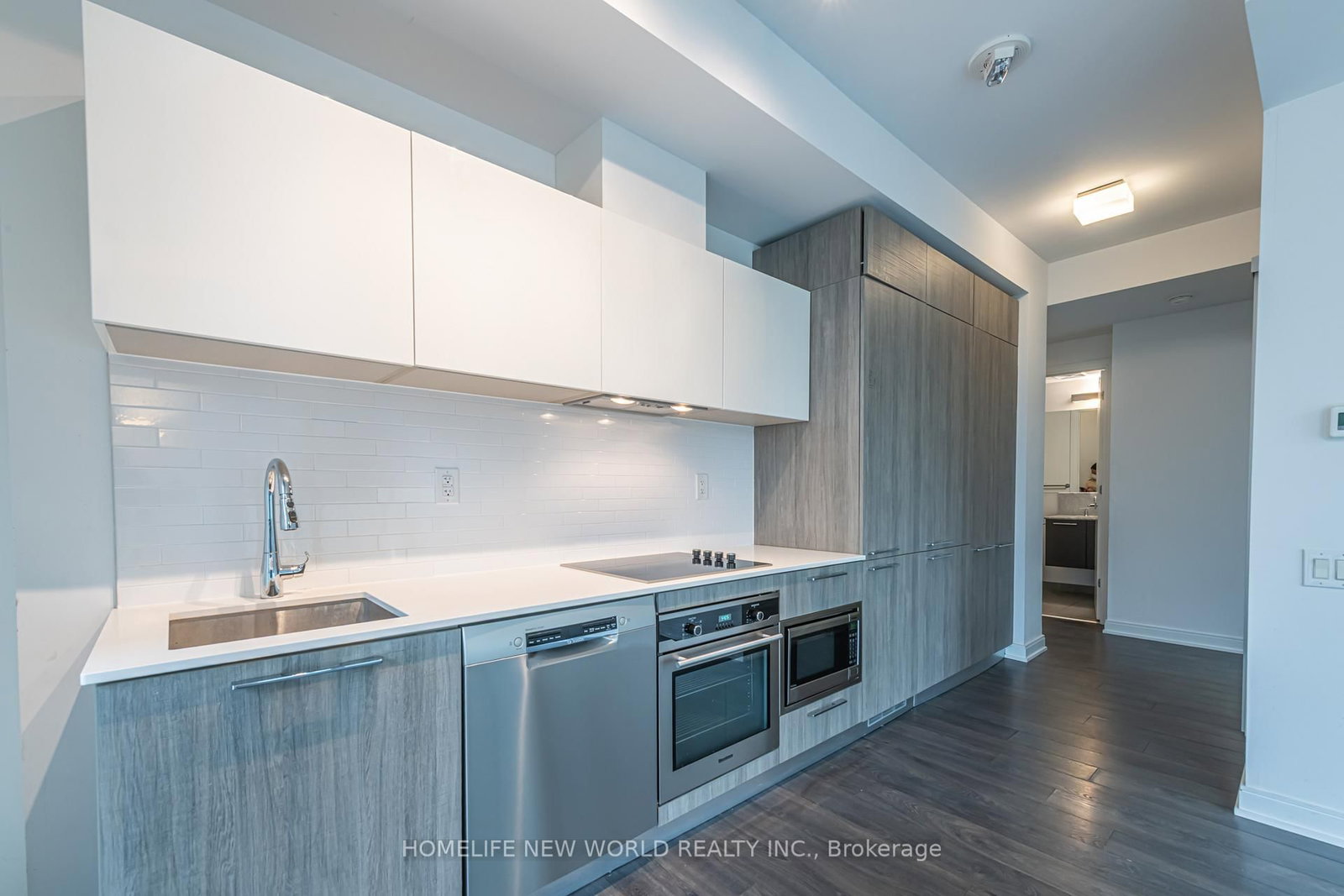50 Charles Street E, Unit 903 - Photo 25