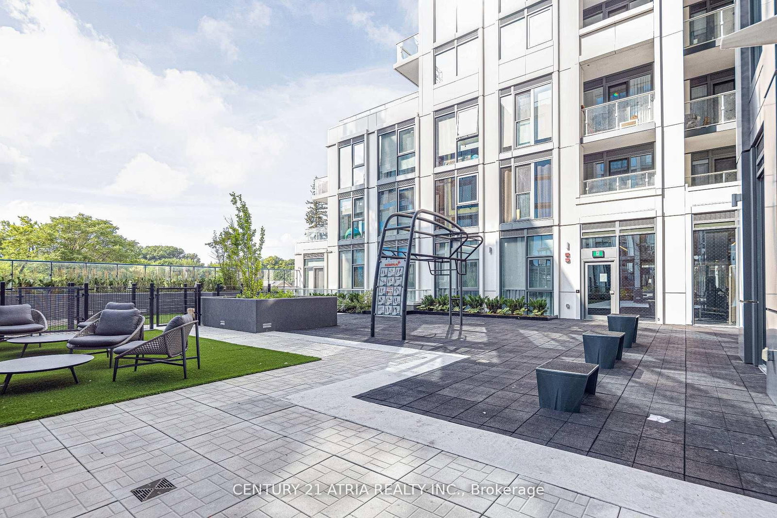 2020 Bathurst Street, Unit 1810 - Photo 35