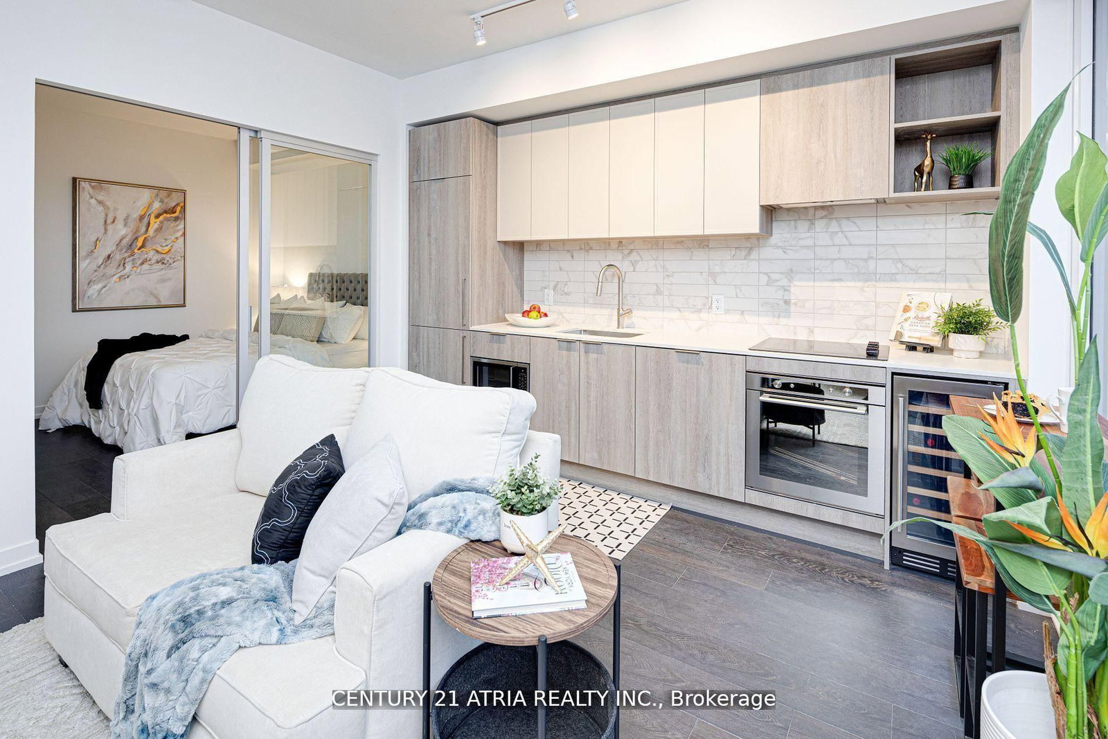 2020 Bathurst Street, Unit 1810 - Photo 4