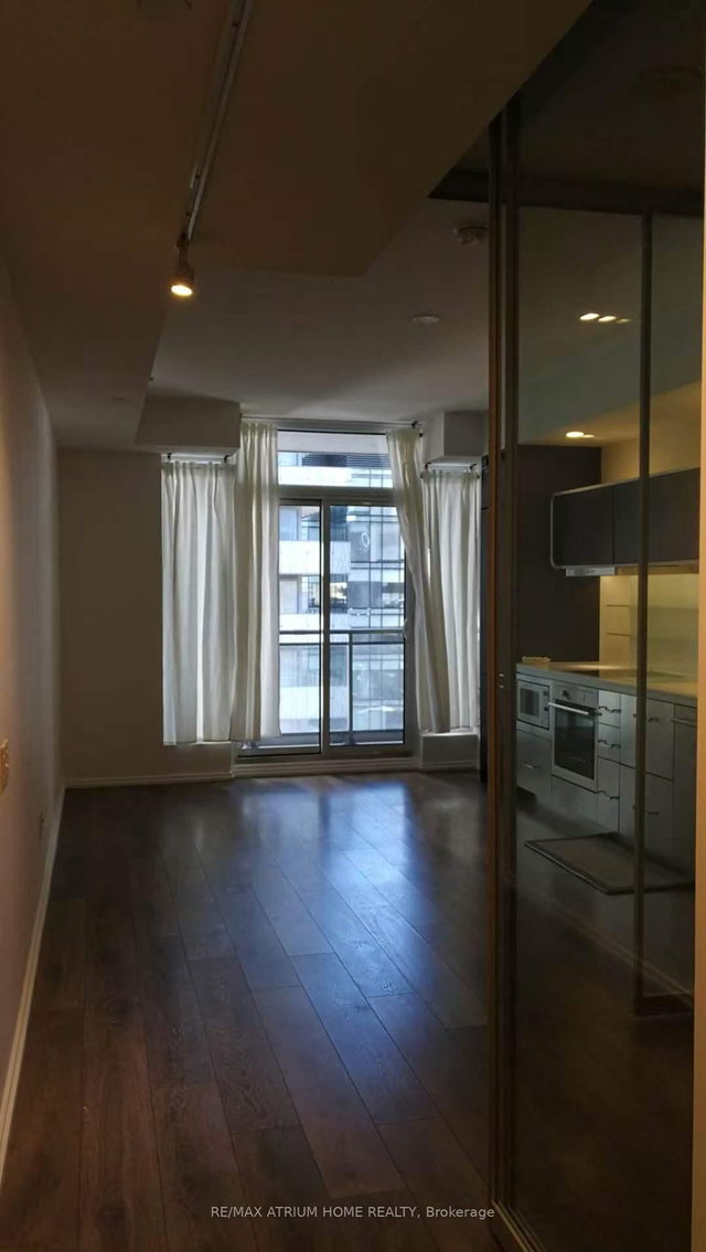 908 - 45 Charles Street E