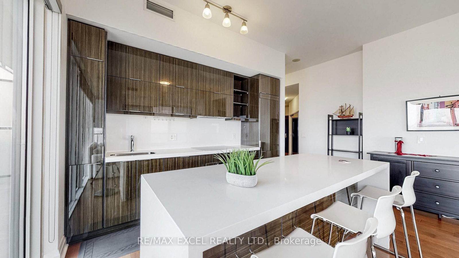 65 St. Mary Street, Unit 4105 - Photo 7