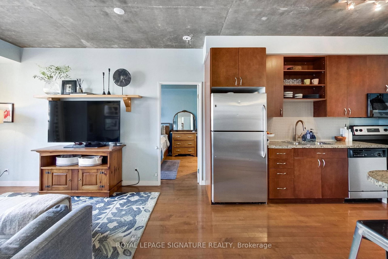 1005 King Street W, Unit 718 - Photo 2