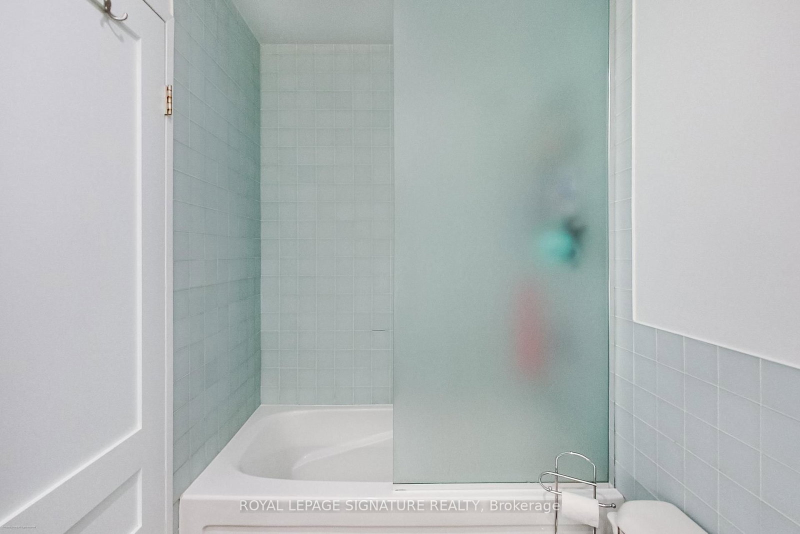 1005 King Street W, Unit 718 - Photo 24
