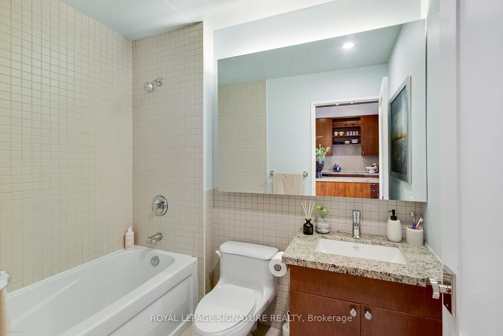 1005 King Street W, Unit 718 - Photo 5