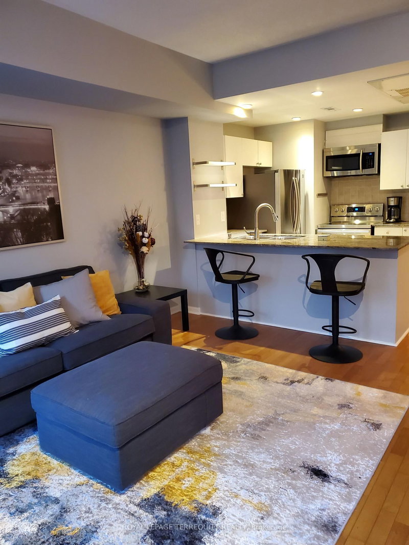 39 - 11 Niagara St, Toronto, M5V 3N9 | Image 2