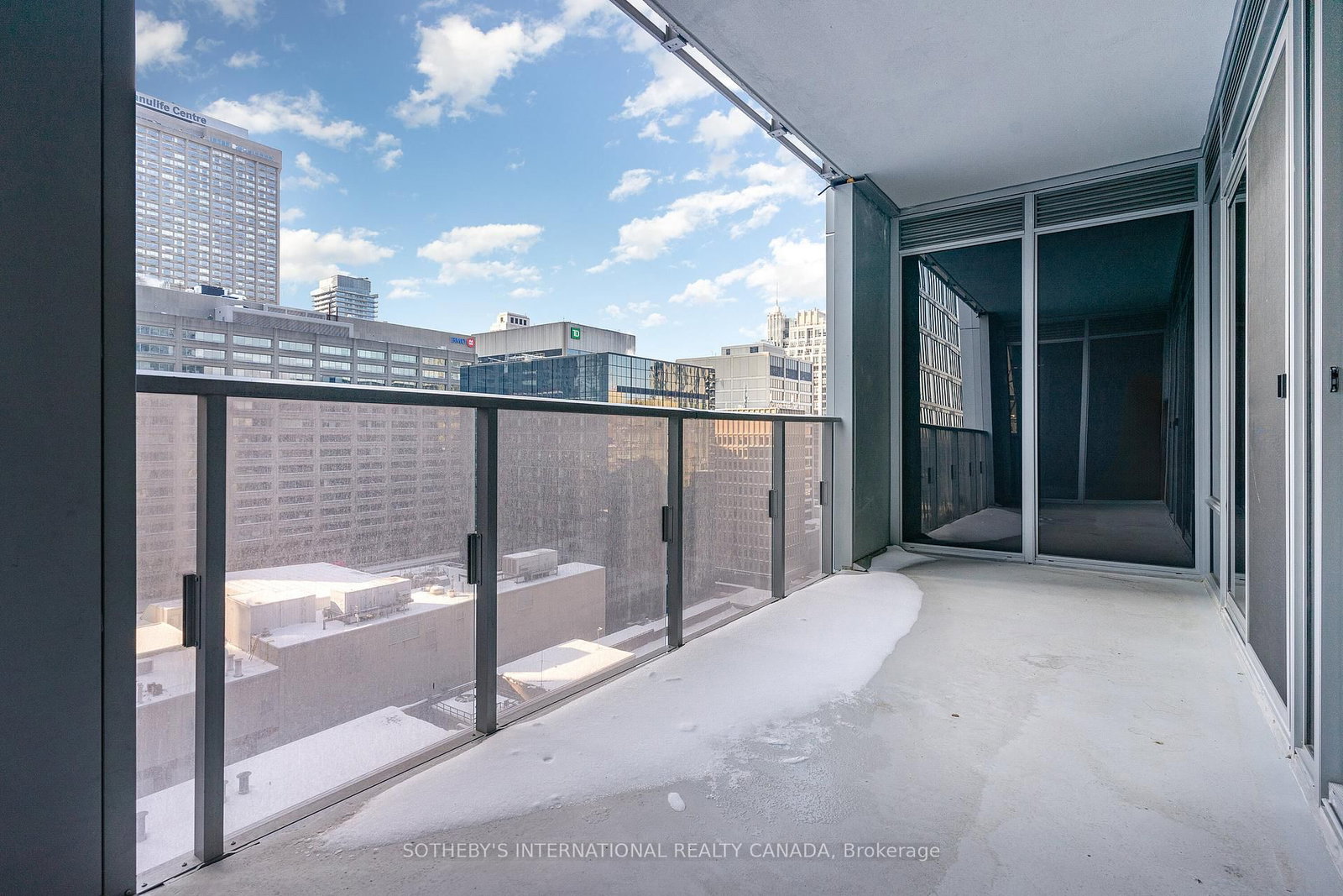 11 Yorkville Avenue, Unit 1111 - Photo 16