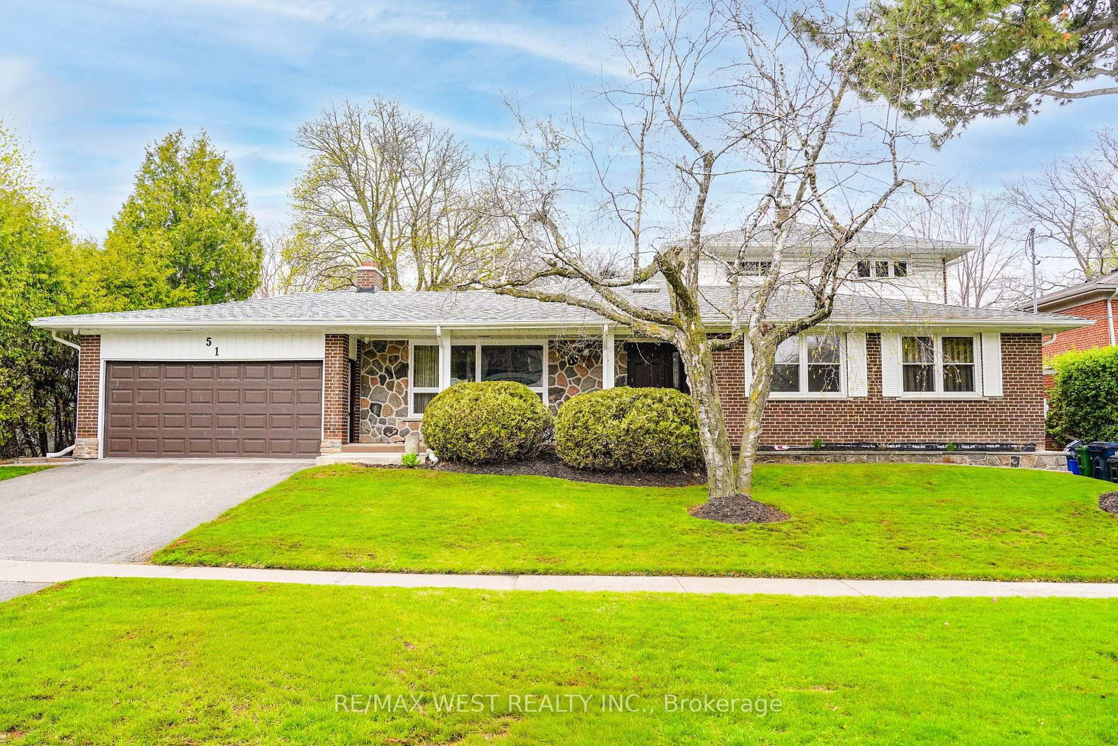 Detached House for sale at 51 Bannatyne Drive, Toronto, Ontario, M2L 2P2 - St. Andrew-Windfields - MLS: C13062828