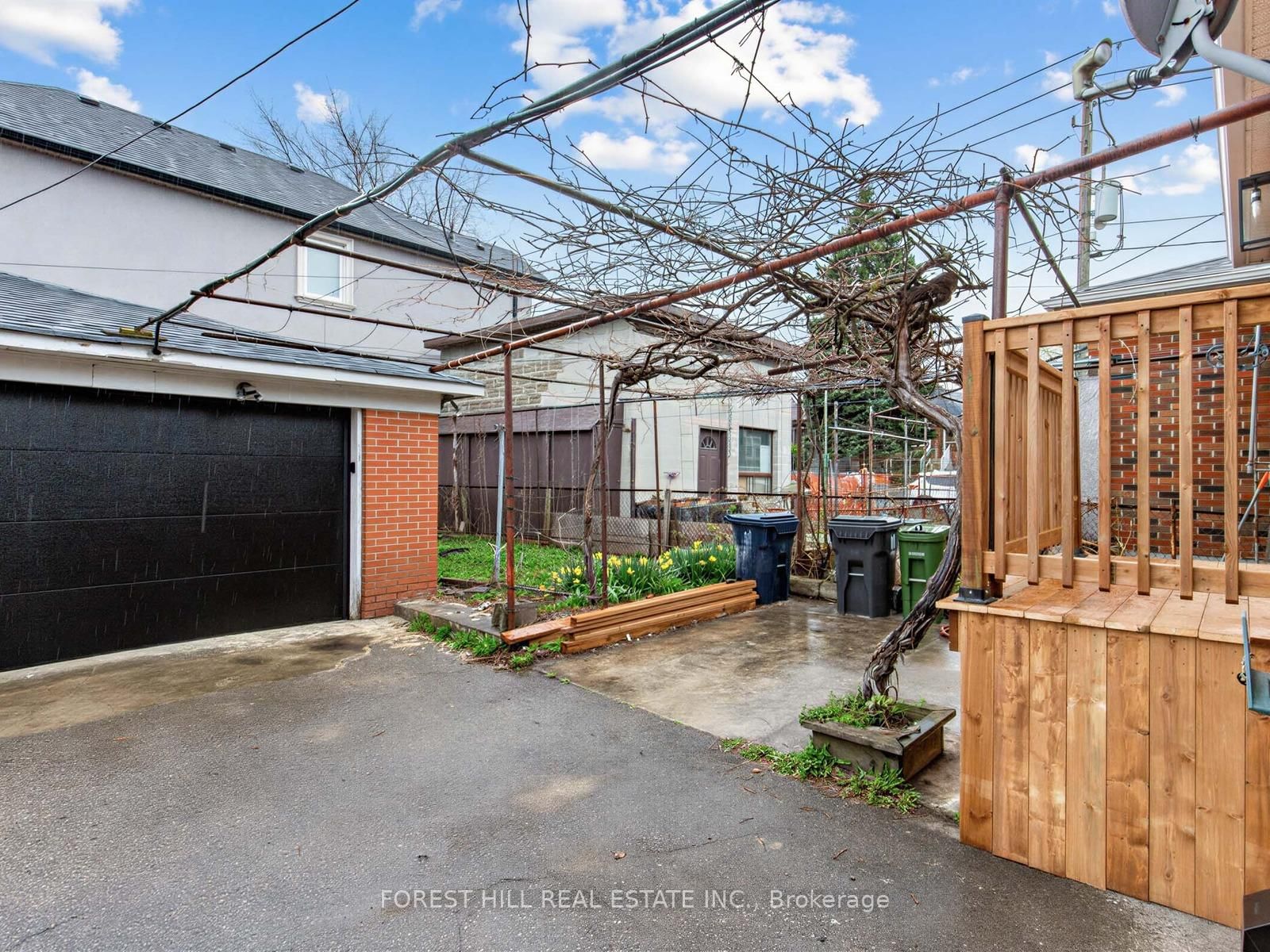 43 Belvidere Avenue, Unit MAIN - Photo 27