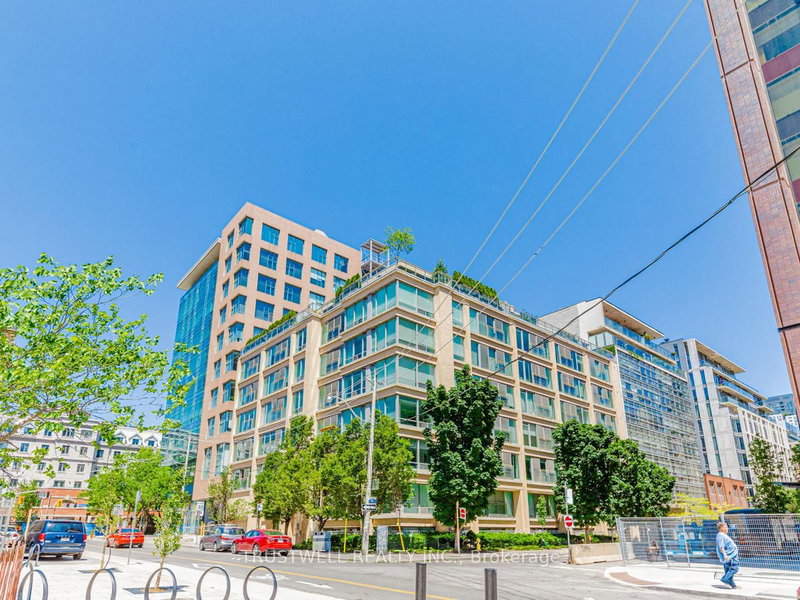 home for lease on 406-50 Camden Street