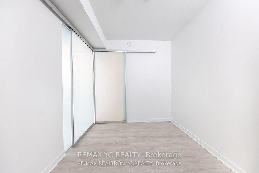 185 Alberta Avenue, Unit 805 - Photo 5