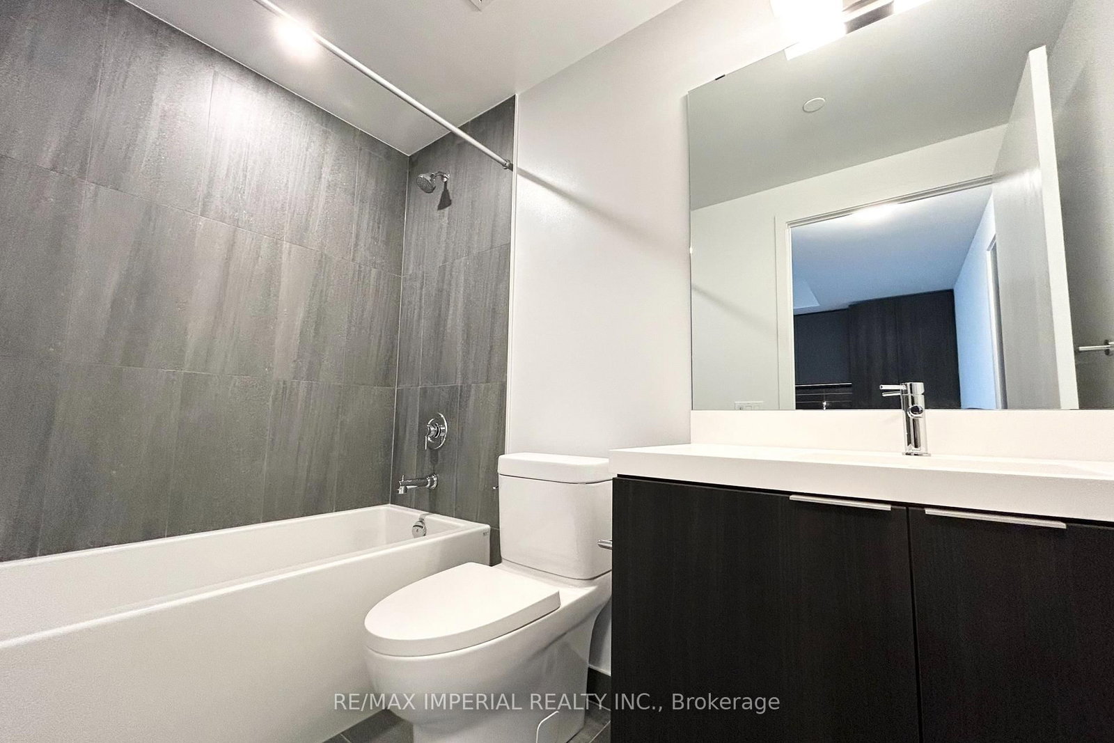 5858 Yonge Street, Unit 712 - Photo 10