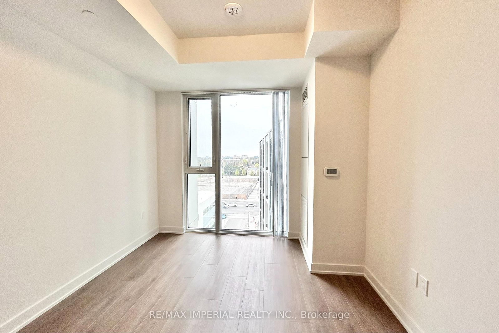 5858 Yonge Street, Unit 712 - Photo 3