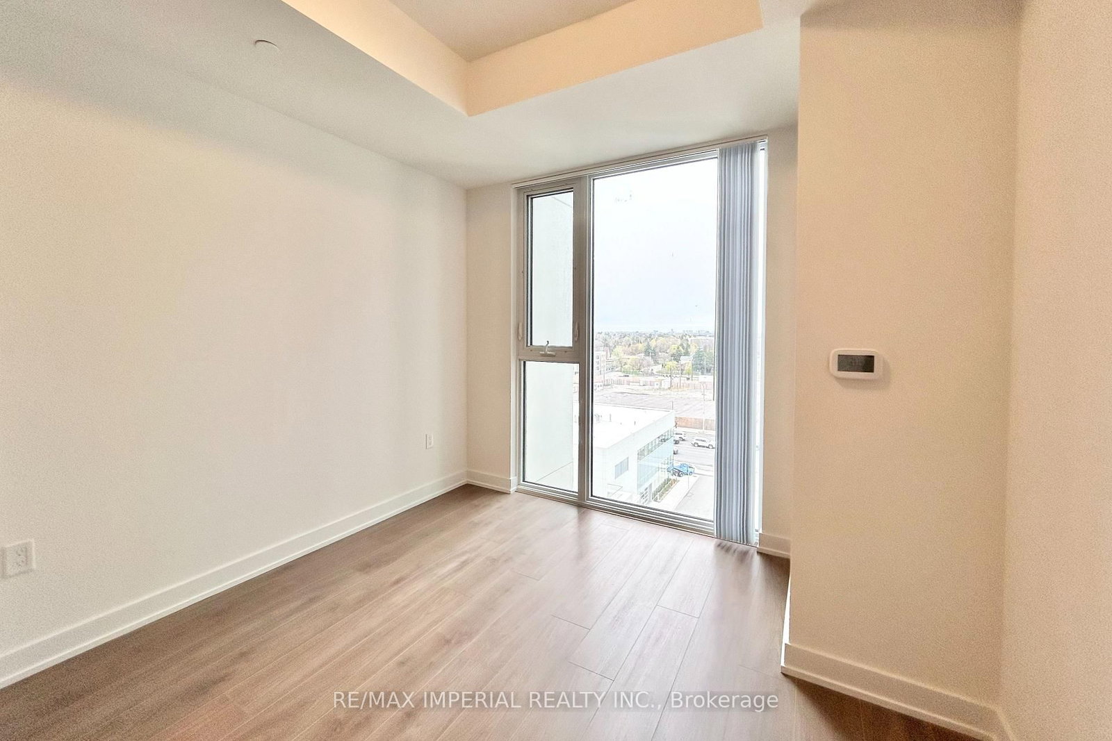 5858 Yonge Street, Unit 712 - Photo 4