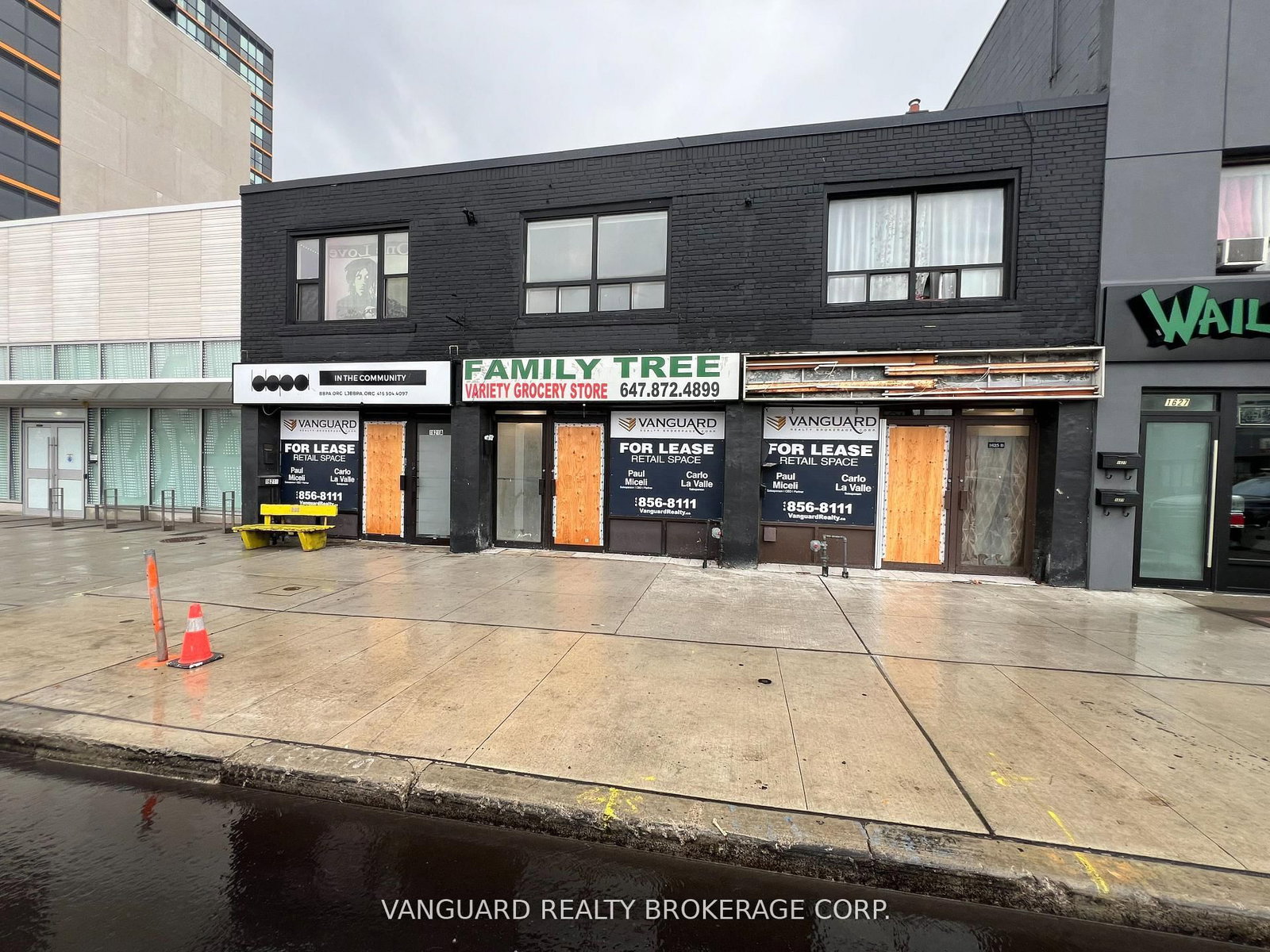 1623 Eglinton Avenue W - Photo 3