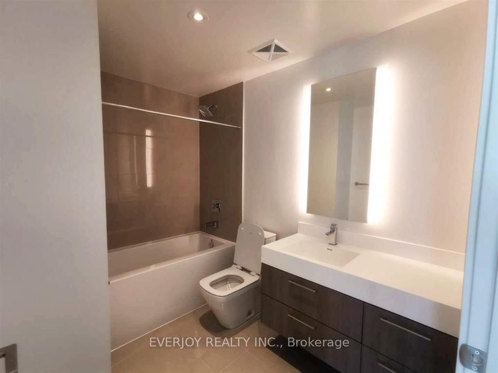 1 Yorkville Avenue, Unit 2709 - Photo 7