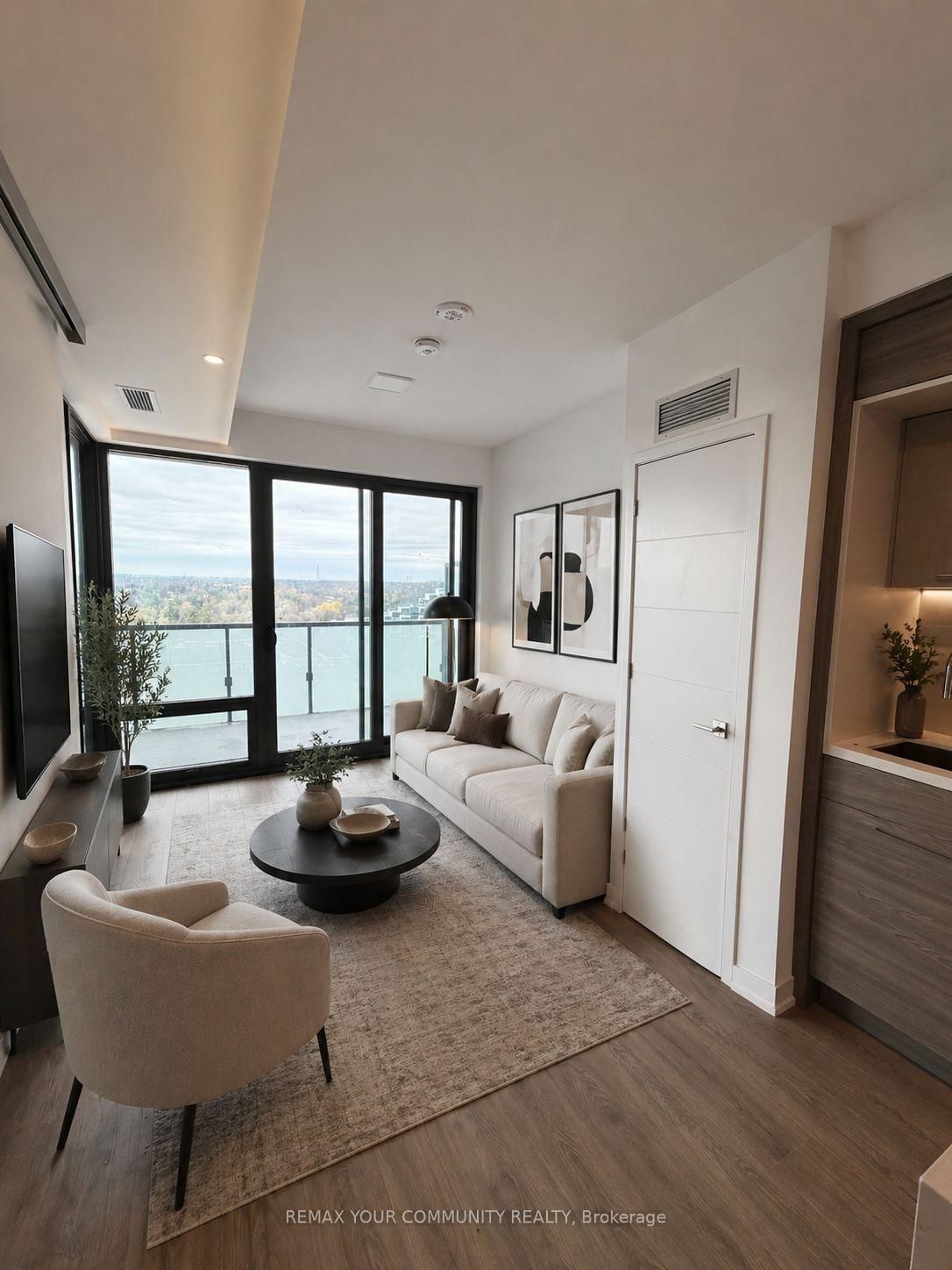 29 Green Trail Court, Unit 1606 - Photo 4
