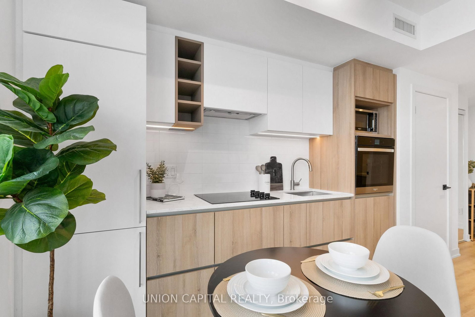 319 Jarvis Street, Unit 1612 - Photo 12