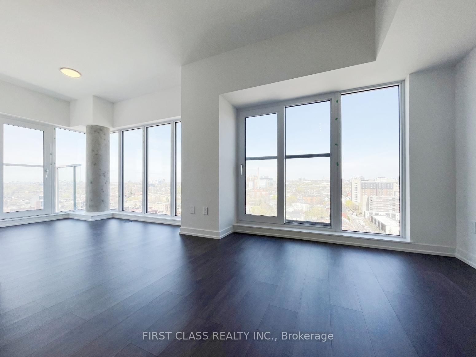 2 Augusta Avenue, Unit Ph07 - Photo 2