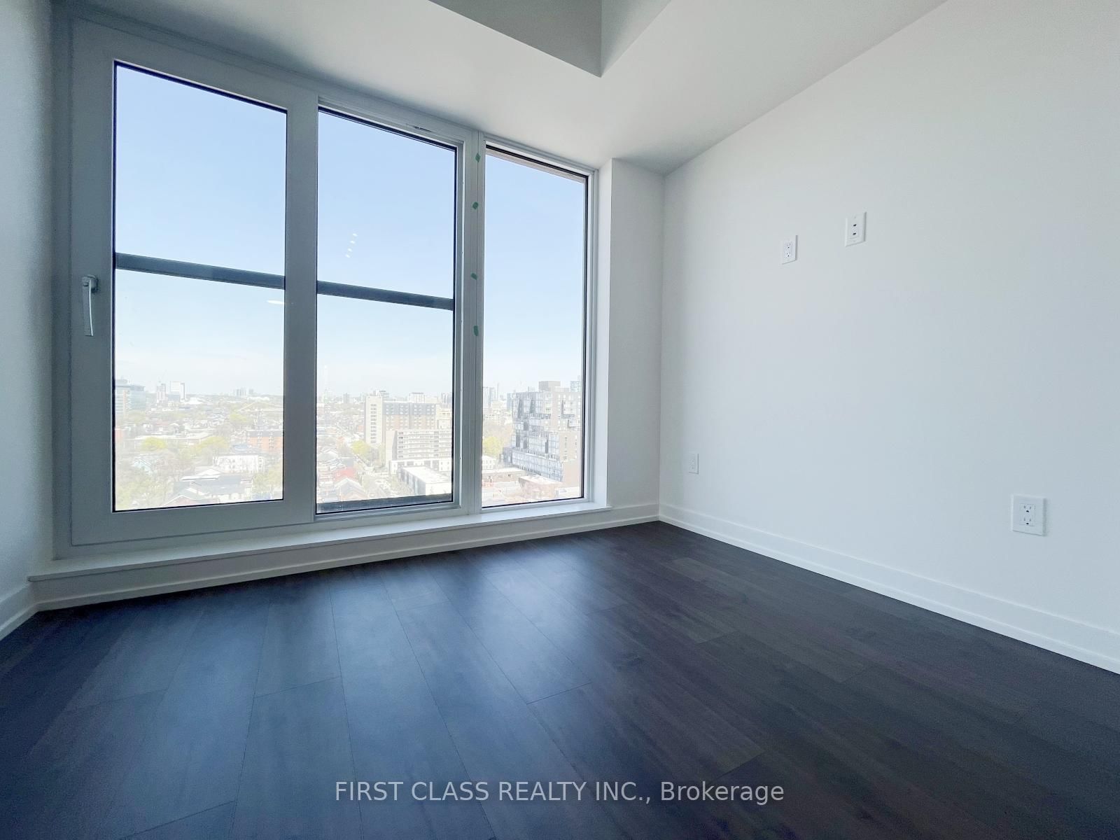 2 Augusta Avenue, Unit Ph07 - Photo 3