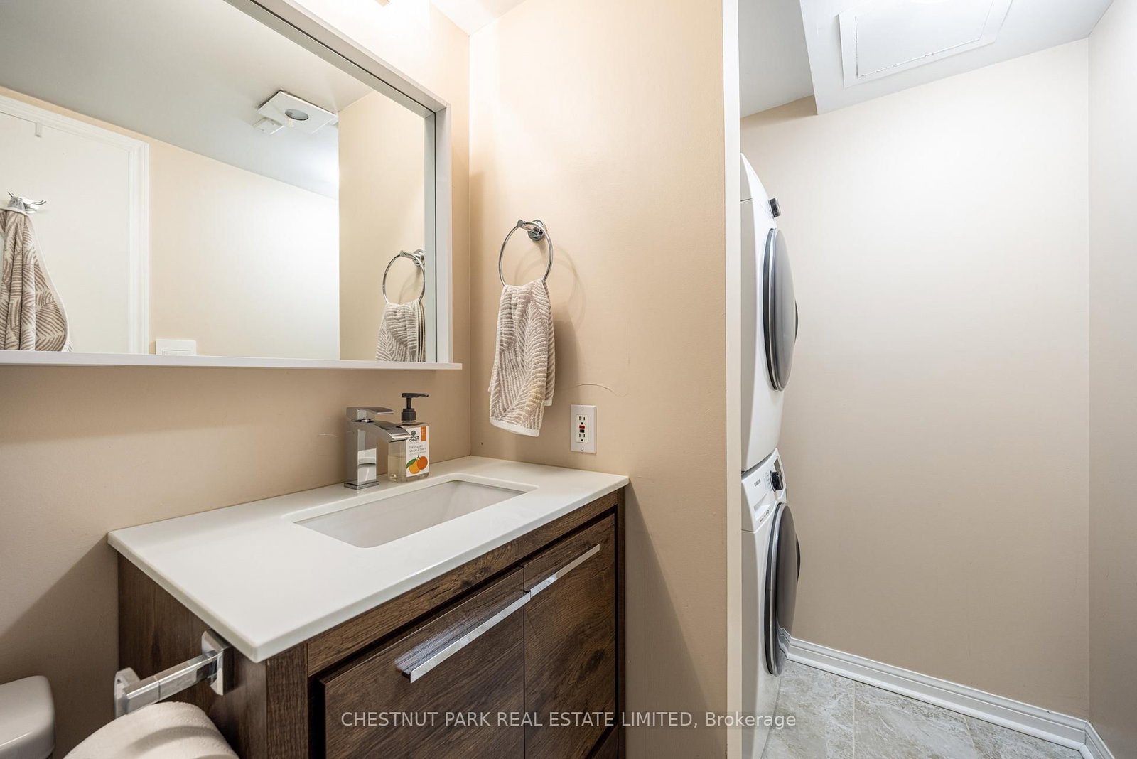 119 Merton Street, Unit 422 - Photo 26