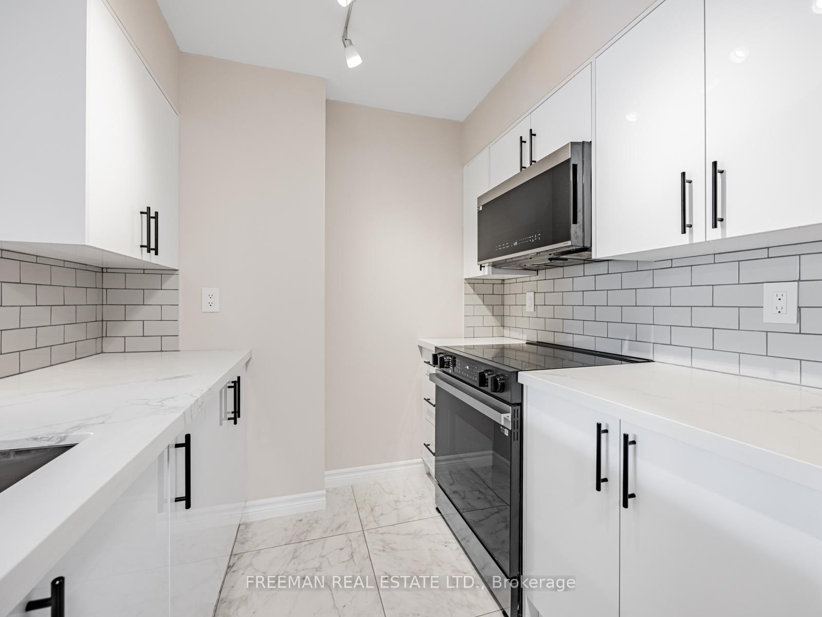 260 Merton Street, Unit 508 - Photo 10