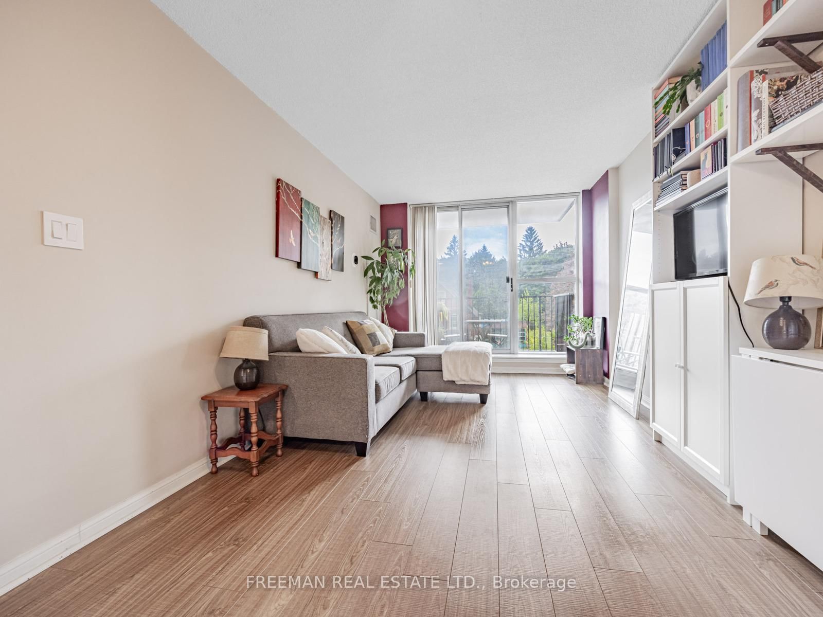 260 Merton Street, Unit 508 - Photo 12